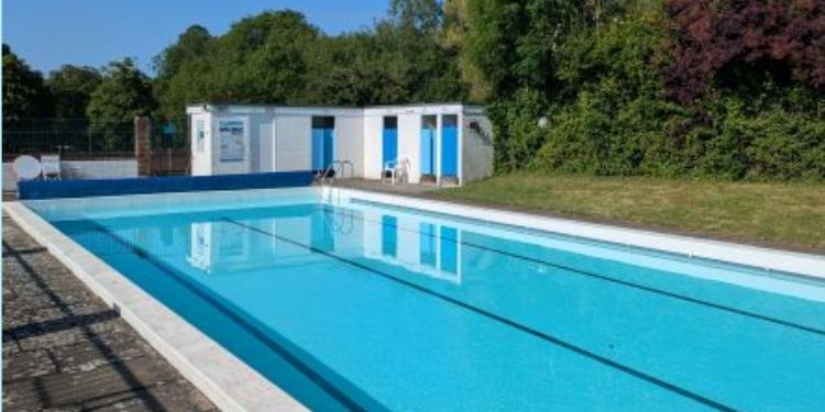 Findon Swimming Pool
