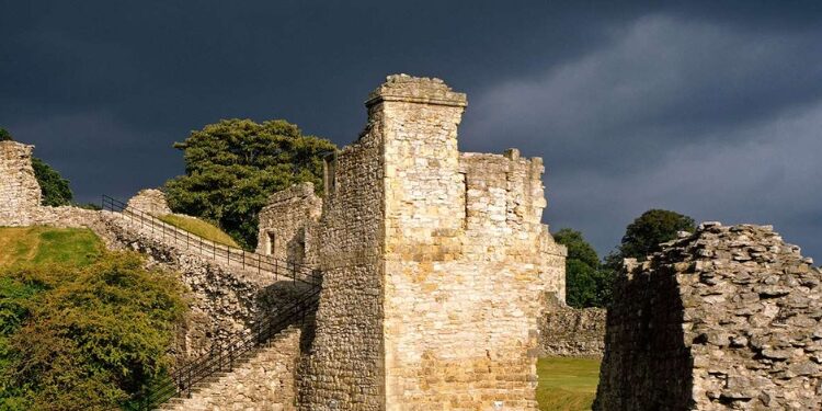 Days Out In North Yorkshire Pickering Castle