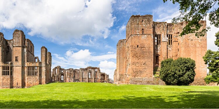 Days Out In West Midlands Kenilworth Castle