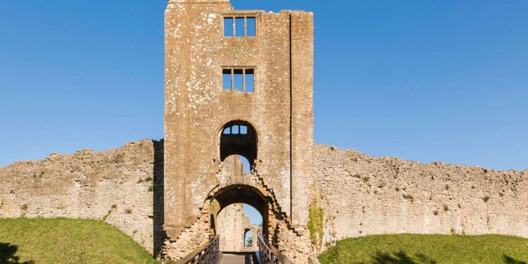 Days Out In West Midlands Sherborne Old Castle