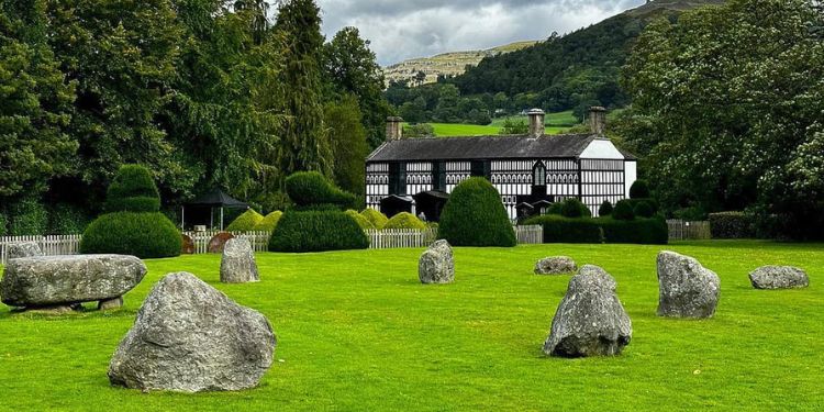 Plas Newydd Days Out In Denbighshire