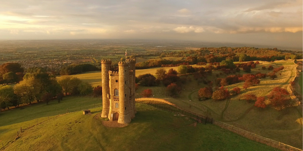 Enhancing Uk Travel Memories With Creative Digital Tools