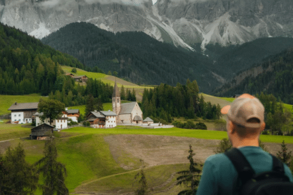 Travelling Smart In A Connected World