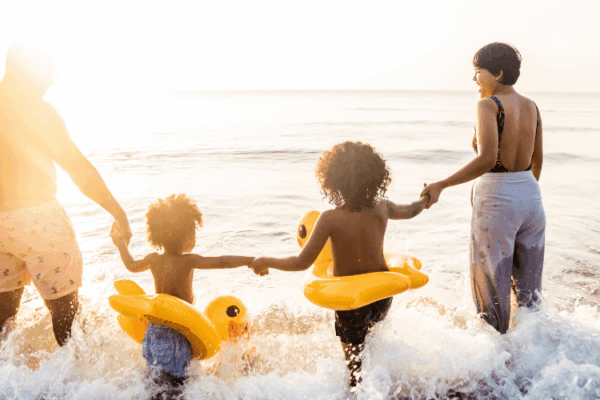 Budgetforfamilyholiday (1)
